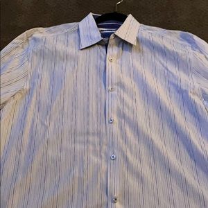 Men’s long sleeve dress shirt